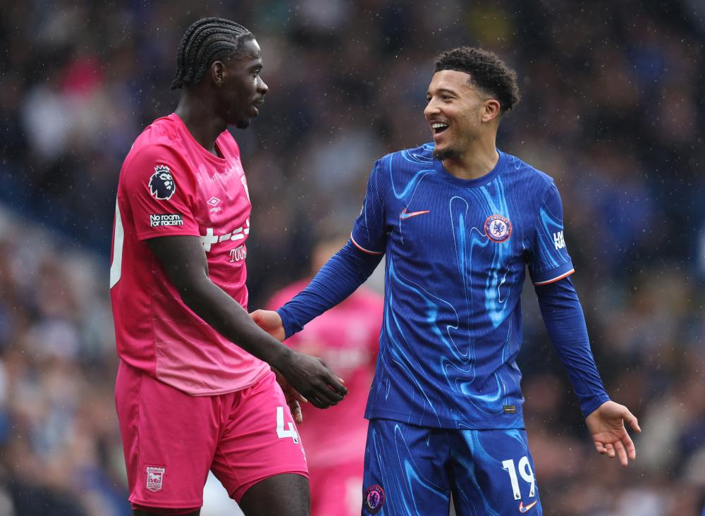 雷霆10连胜+第63胜!SGA三节27分12助攻,剑指MVP.